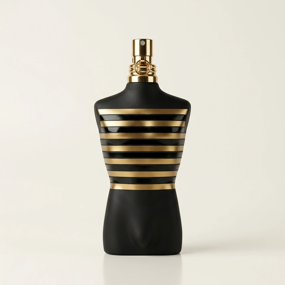 Frasco oficial de Jean Paul Gaultier Le Male Le Parfum